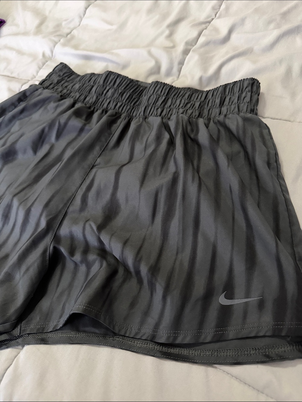 Nike Women’s Dark Gray Athletic Shorts with Subtle Stripe